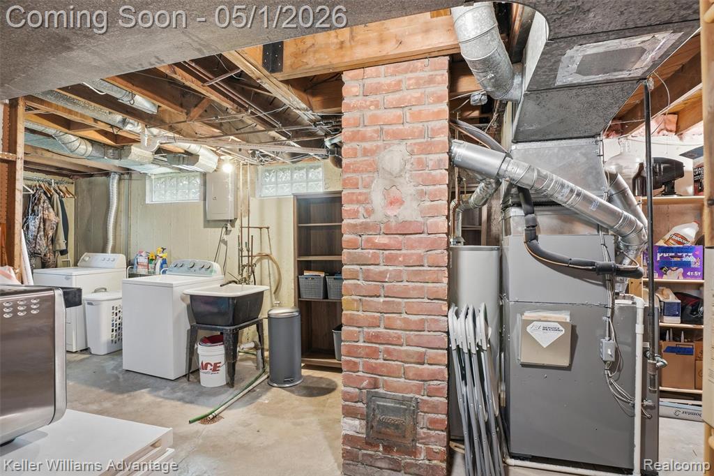 14020 Borgman Street, Oak Park, MI 48237 — Photo 23