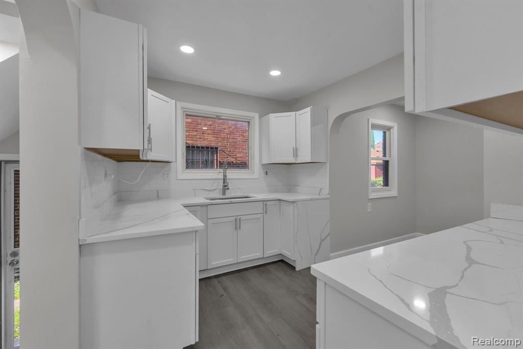 18961 Pennington Drive, Detroit, MI 48221 — Photo 11