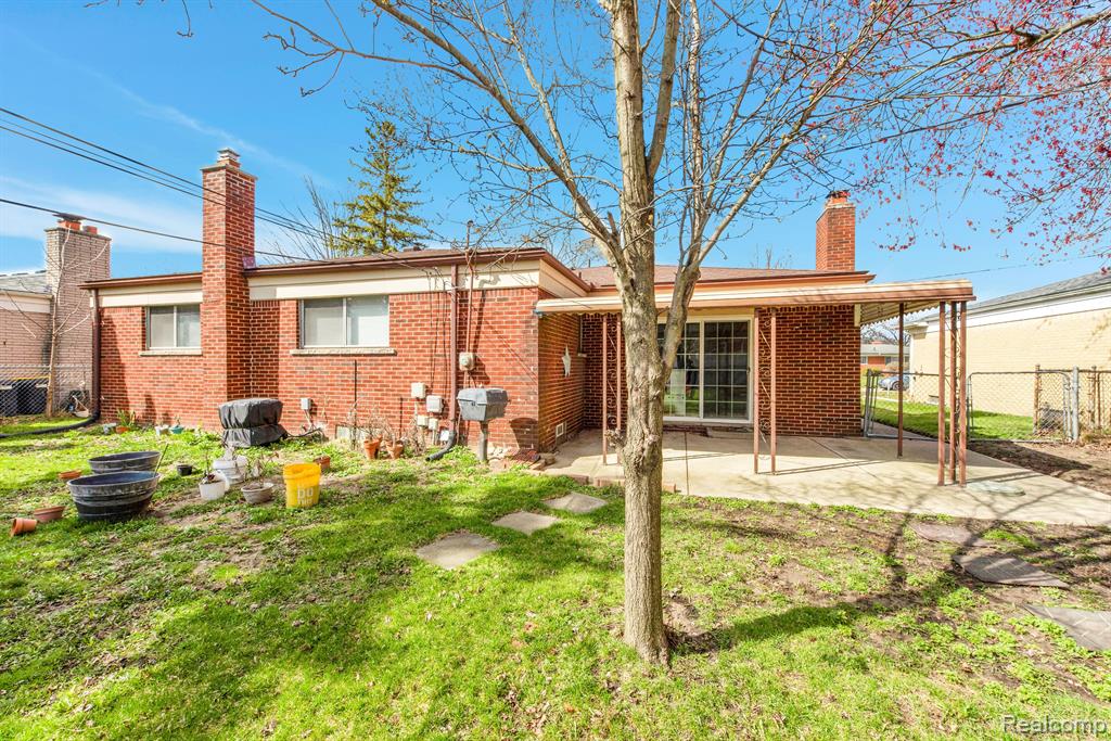 4610 BURSSENS Drive, Warren, MI 48092 — Photo 28