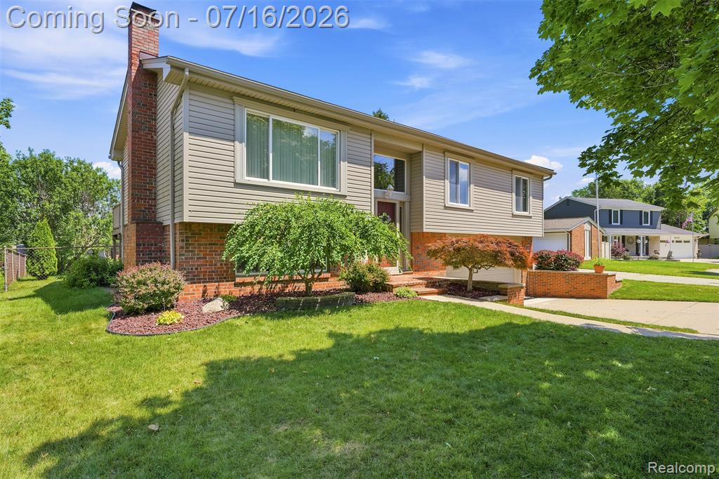 4731 Pare Lane, Trenton, MI 48183 — Photo 3
