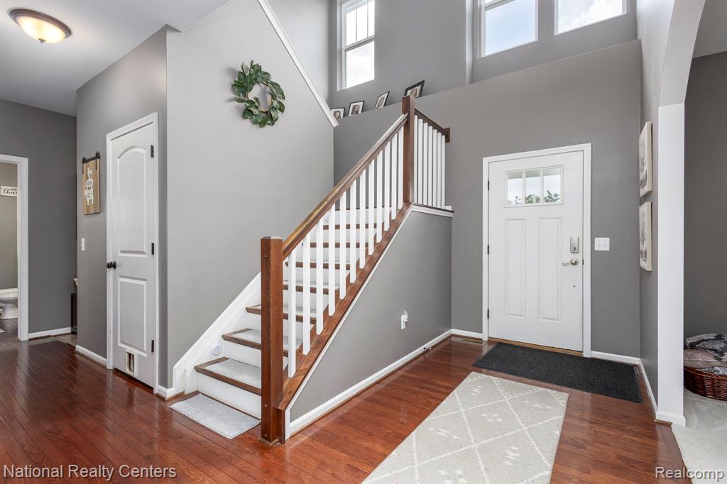 18 Wildrose Drive, White Lake, MI — Photo 2