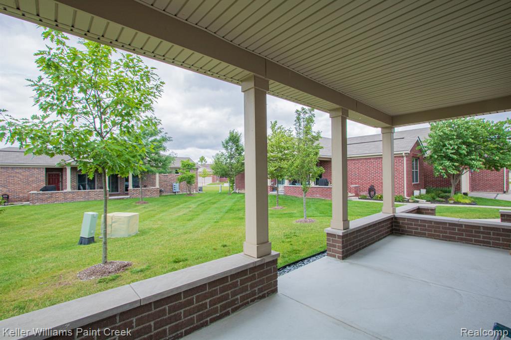 49231 Hanna Court, Macomb, MI 48042 — Photo 31