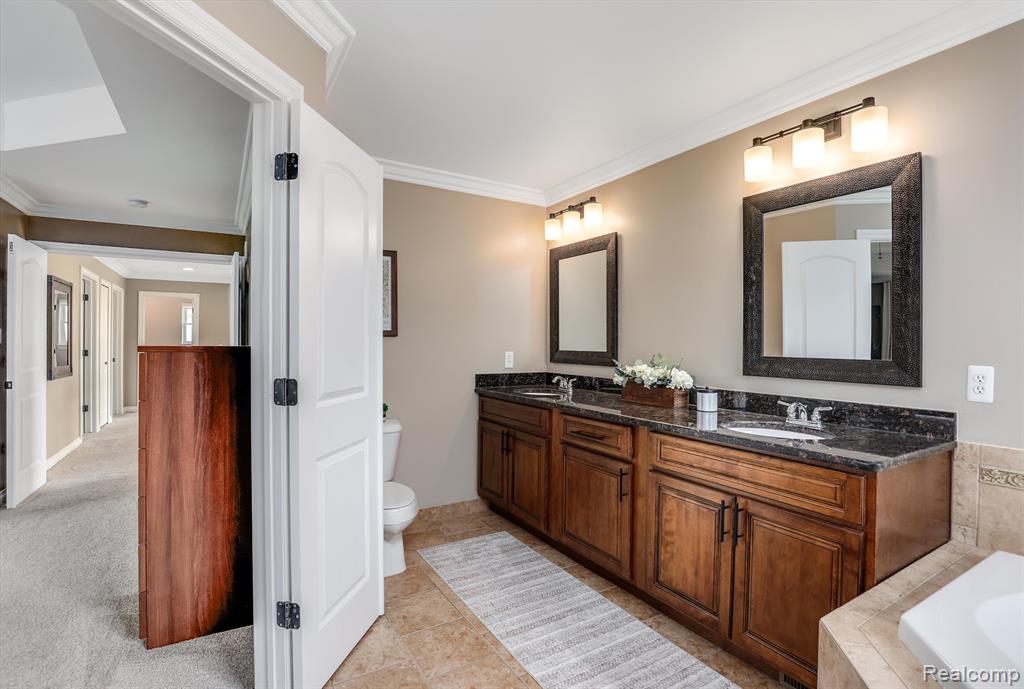 52442 Melody Drive, Macomb, MI 48042 — Photo 33