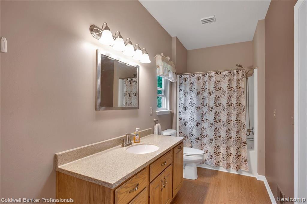 604 Carriage Way, Davison, MI 48423 — Photo 11