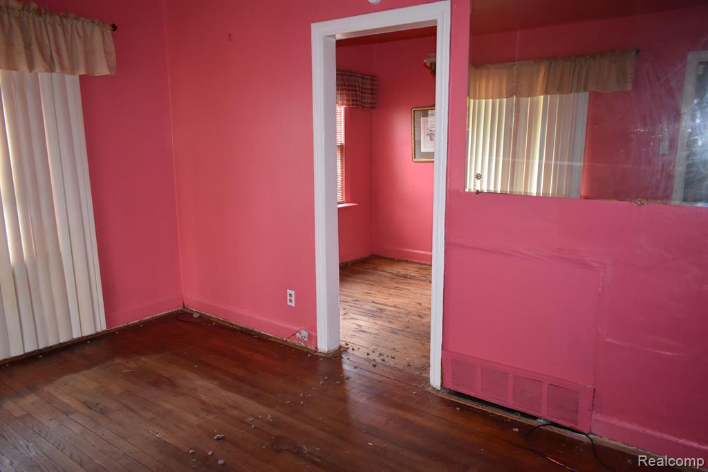21004 PARKSIDE Boulevard, Ferndale, MI 48220 — Photo 3