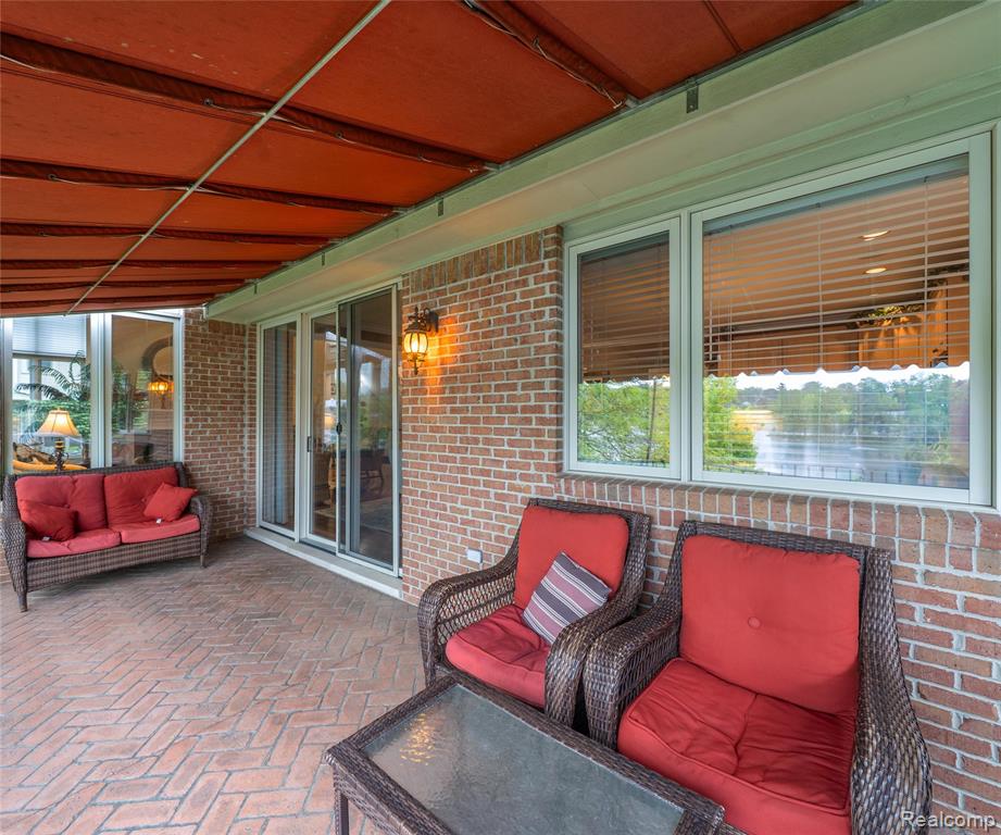 17747 PARKSHORE Drive, Northville, MI 48168 — Photo 92