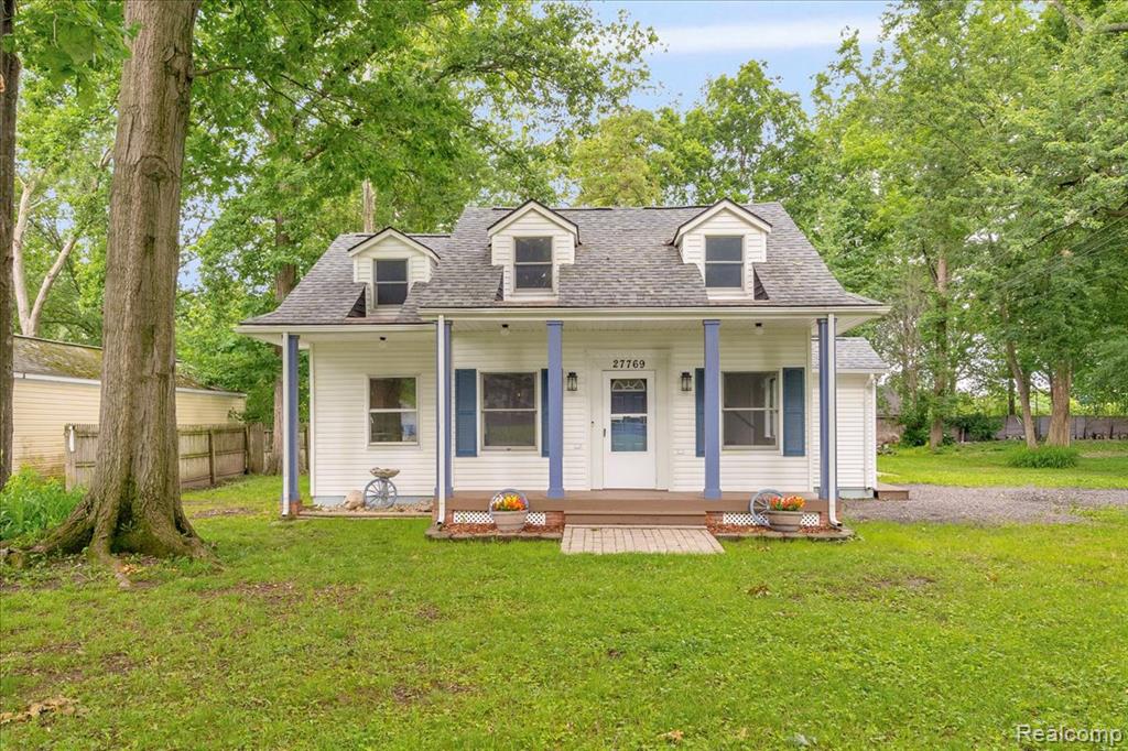 27769 Gilbert Drive, Warren, MI 48093