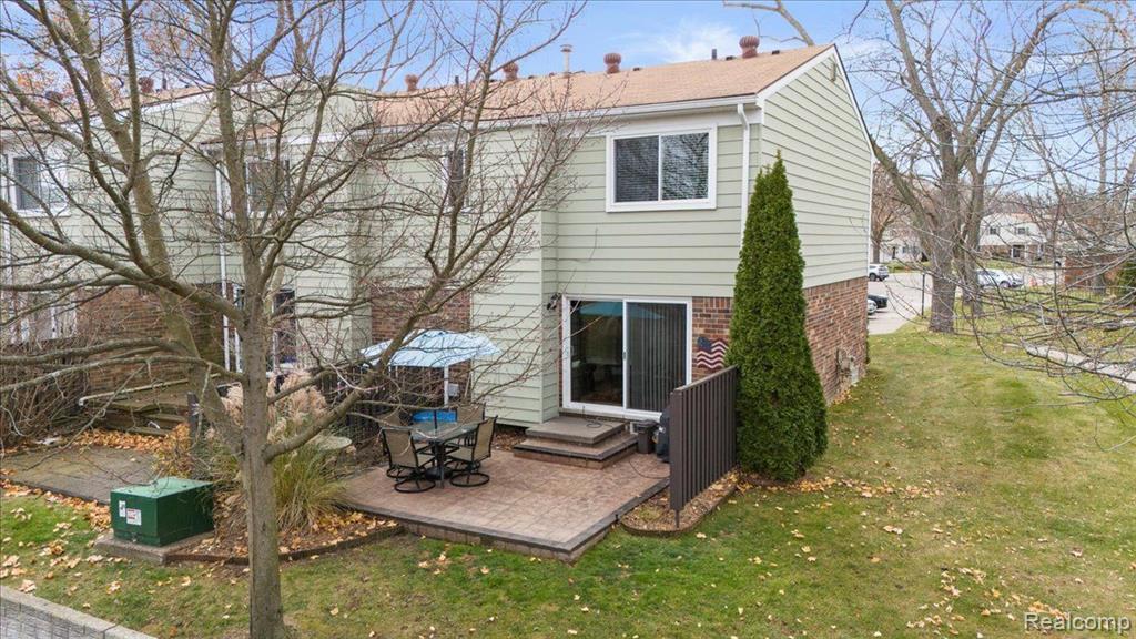 1818 SHIRE, Royal Oak, MI 48073 — Photo 38