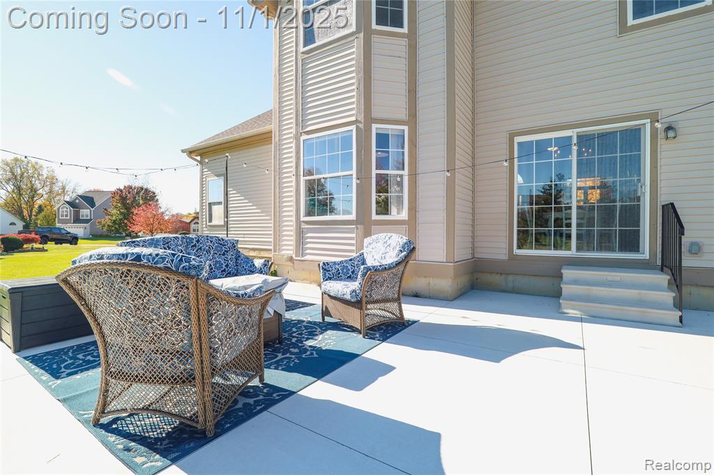 5082 Prestonwood Lane, Flushing, MI 48433 — Photo 9