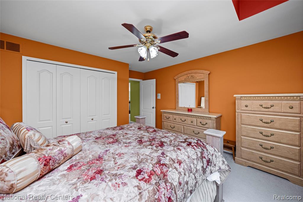 51577 Merry Lane, Utica, MI 48316 — Photo 57