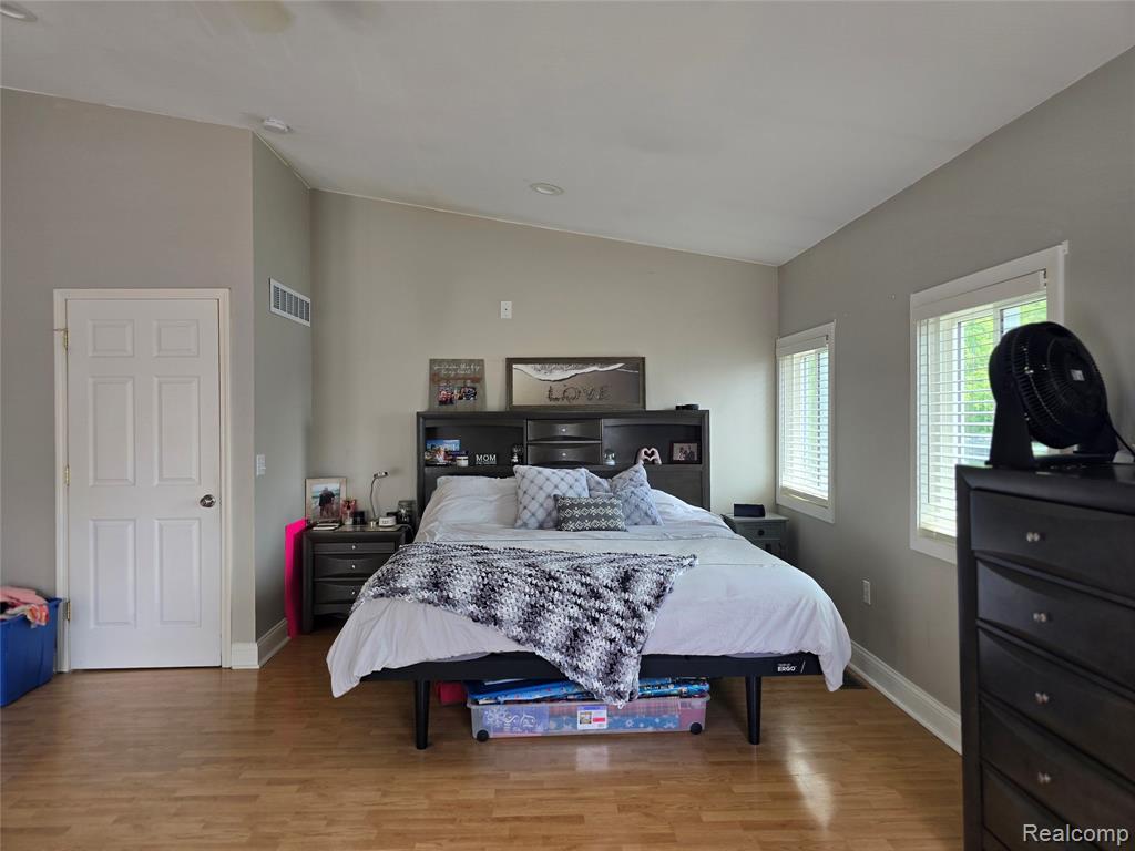 135 N Haven Street, Novi, MI 48377 — Photo 26