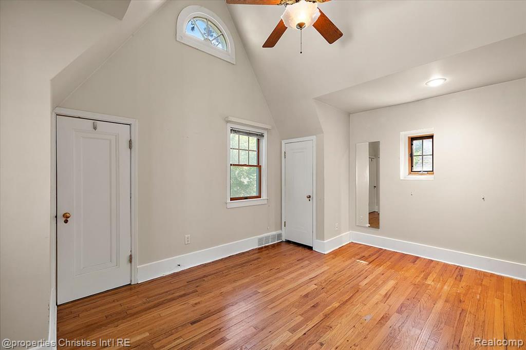 524 Oakland Avenue, Birmingham, MI 48009 — Photo 28
