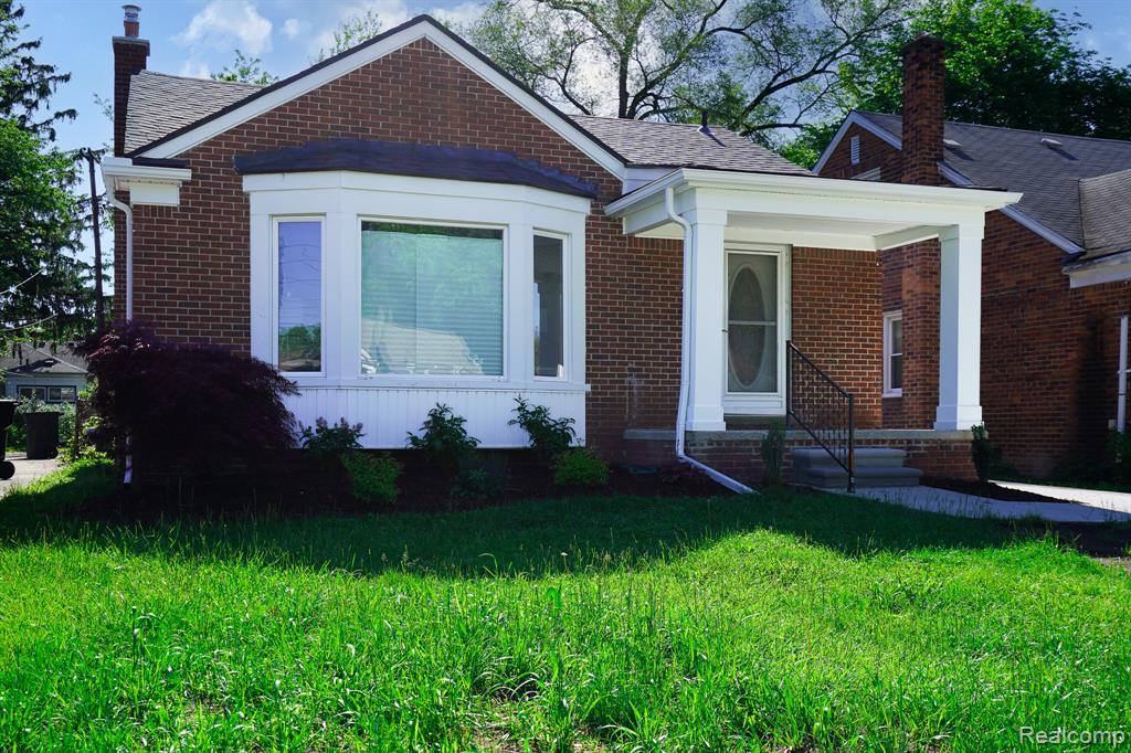 23610 Morton Street, Oak Park, MI 48237 — Photo 2