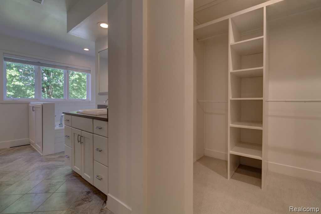 2973 Thorncrest Drive SE, Grand Rapids, MI 49546 — Photo 34