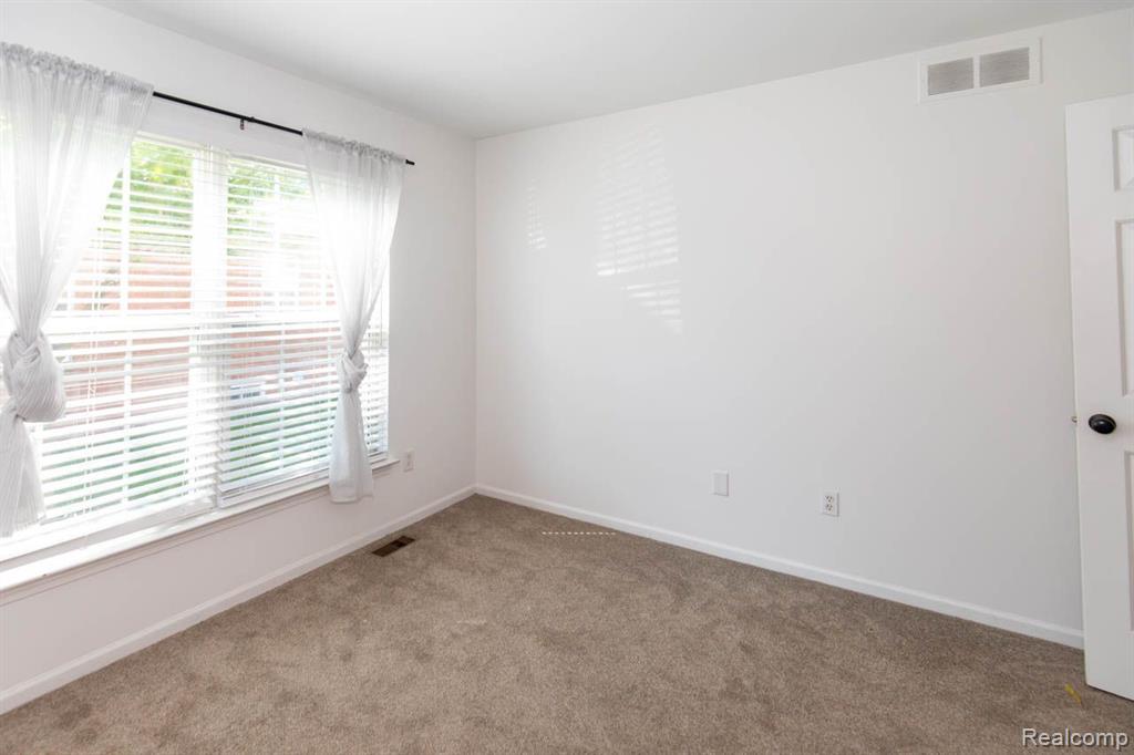370 CHERRY GROVE Road, Canton, MI 48188 — Photo 26