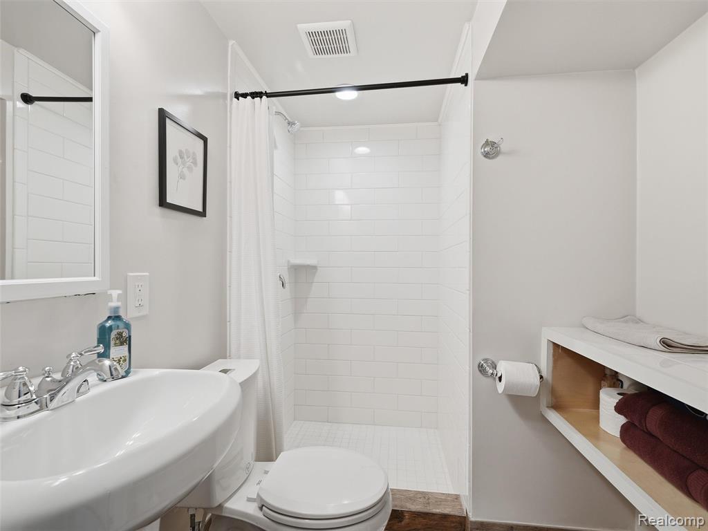 433 Dewey Street, Royal Oak, MI 48067 — Photo 22