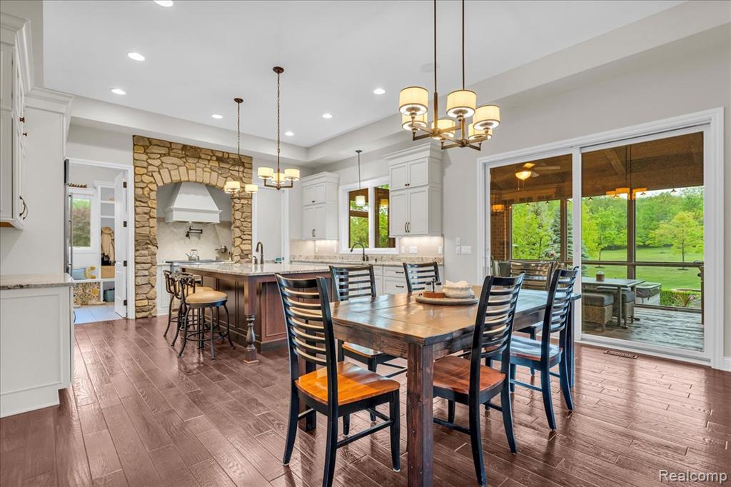 21174 Bridle Run, Northville, MI 48167 — Photo 11