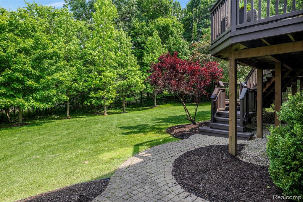 17590 White Pine Court, Northville, MI 48168 — Photo 52