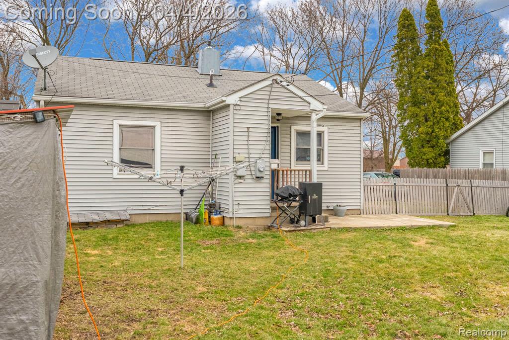 527 Turrill Avenue, Lapeer, MI 48446 — Photo 22