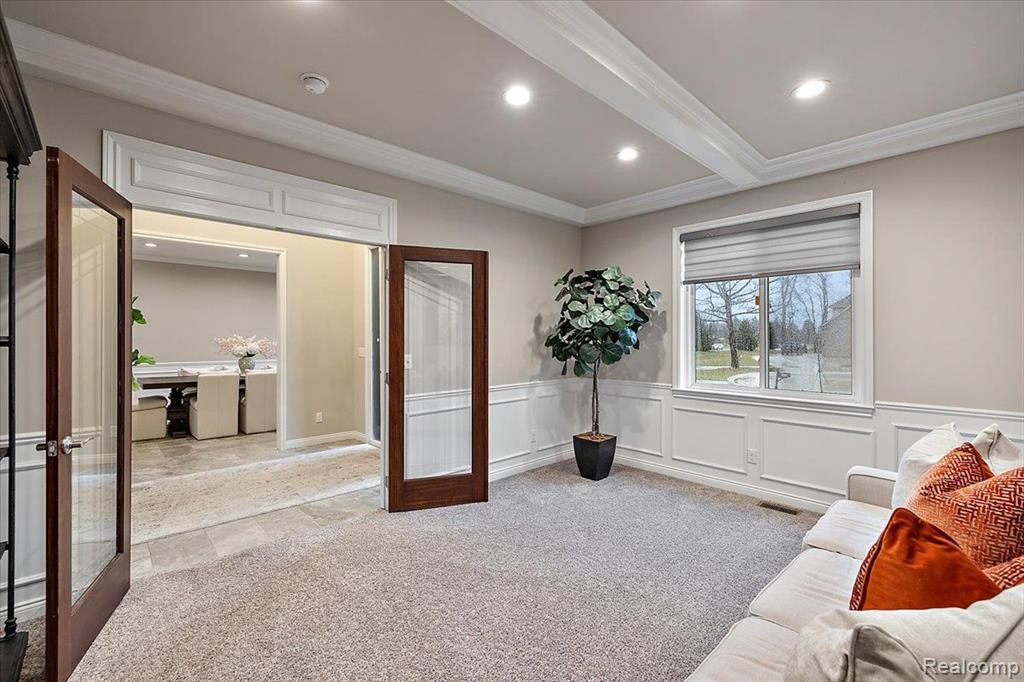 3973 LISA MARIE Drive, Sterling Heights, MI 48314 — Photo 9