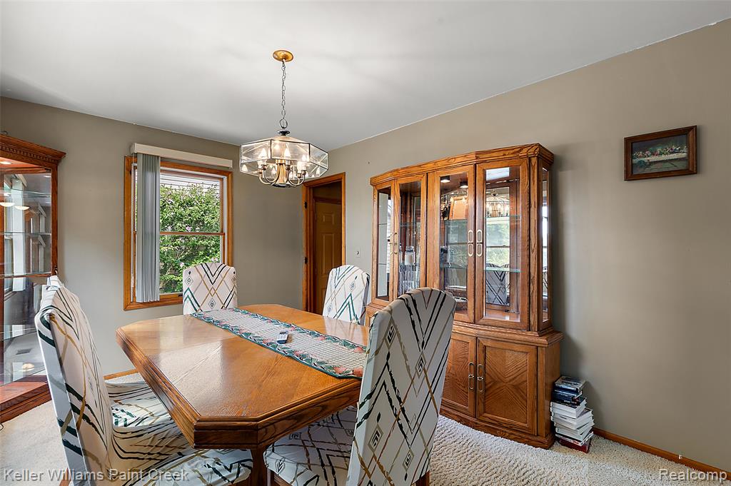 436 Orchard Street, Wyandotte, MI 48192 — Photo 11