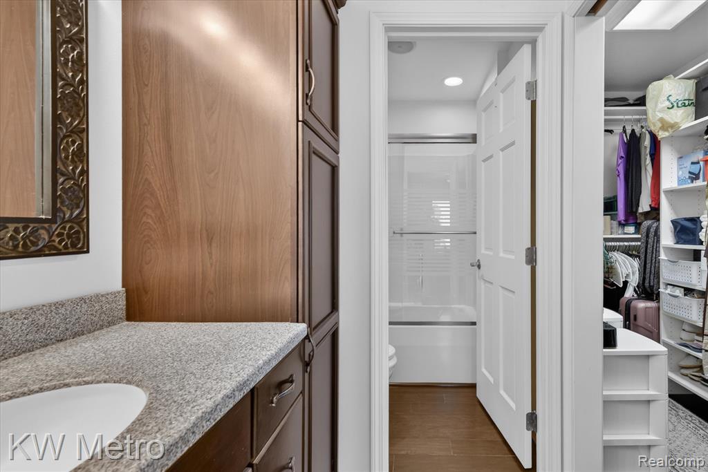 717 Koreys Circle, Blissfield, MI 49228 — Photo 20