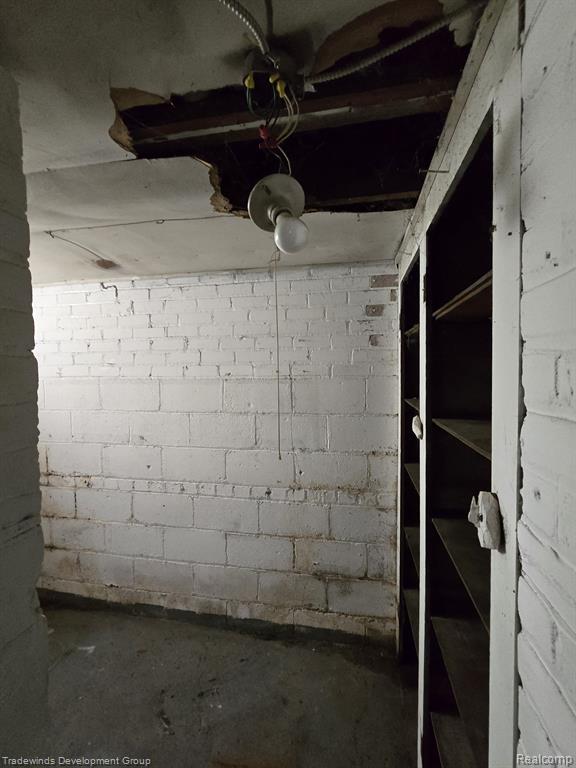 5074 DEVONSHIRE Road, Detroit, MI 48224 — Photo 27