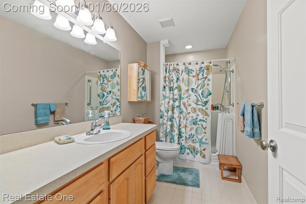5481 Greenway Drive, 79, Trenton, MI 48183 — Photo 20