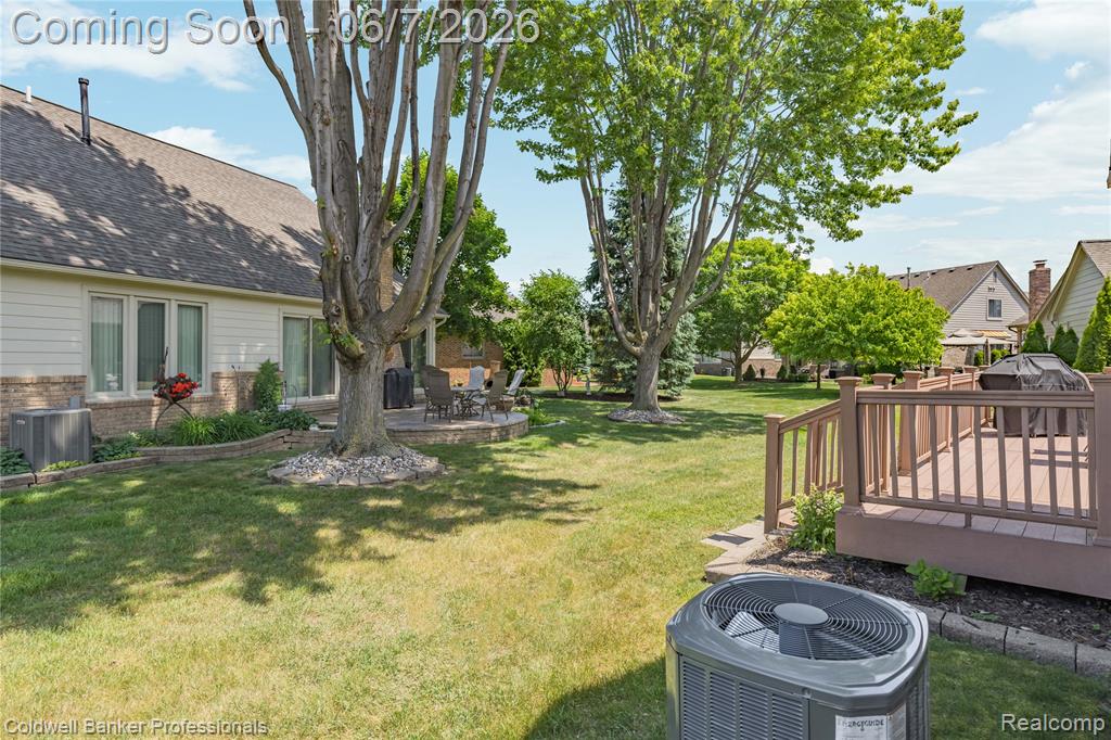 52505 Westcreek Drive Drive, Macomb, MI 48042 — Photo 44