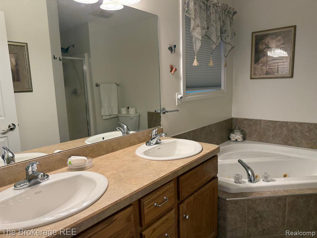 9133 PEMBROOK Drive, Davison, MI 48423 — Photo 8