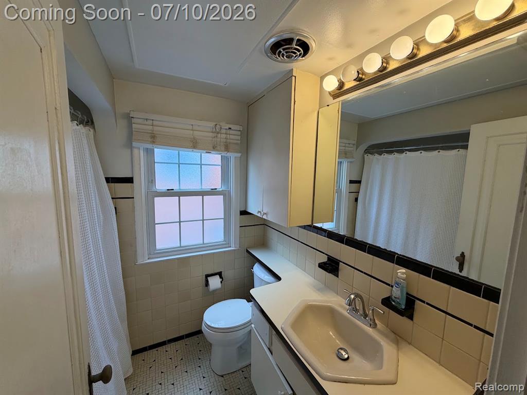 643 N Rosevere Avenue, Dearborn, MI 48128 — Photo 14