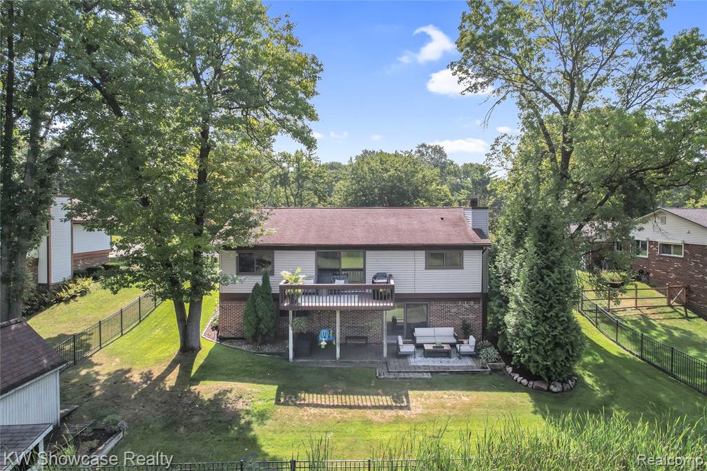 5081 Timber Ridge Trail, Clarkston, MI — Photo 9