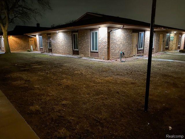 1134 S LINDEN Road, Flint, MI 48532 — Photo 14