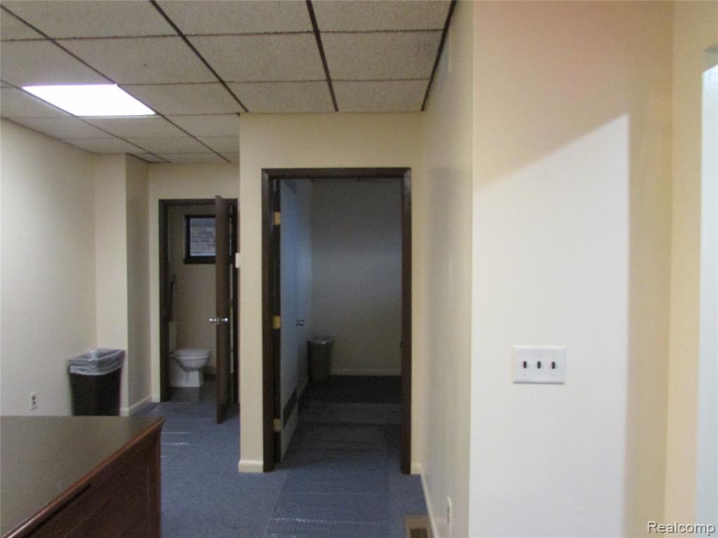 8590 N CANTON CENTER Road, Canton, MI 48187 — Photo 2