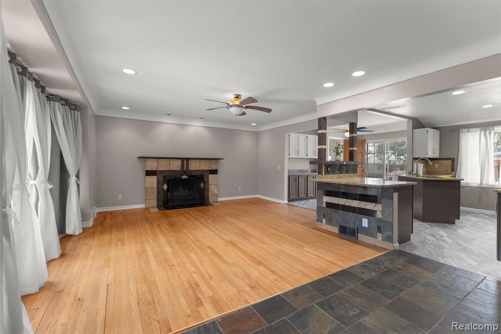 4255 SAMOSET Road, Royal Oak, MI 48073 — Photo 4