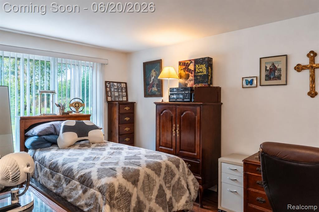 50119 Harding Street, Canton, MI 48188 — Photo 21