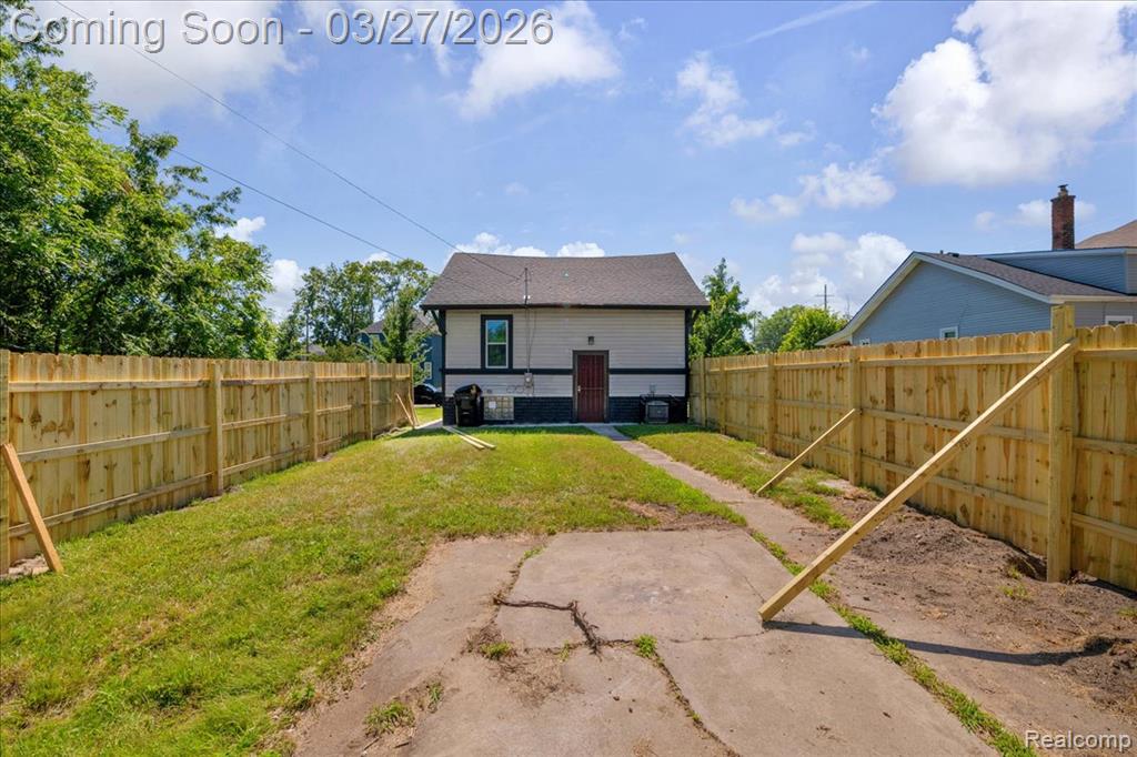 2552 Beals Street, Detroit, MI 48214 — Photo 27