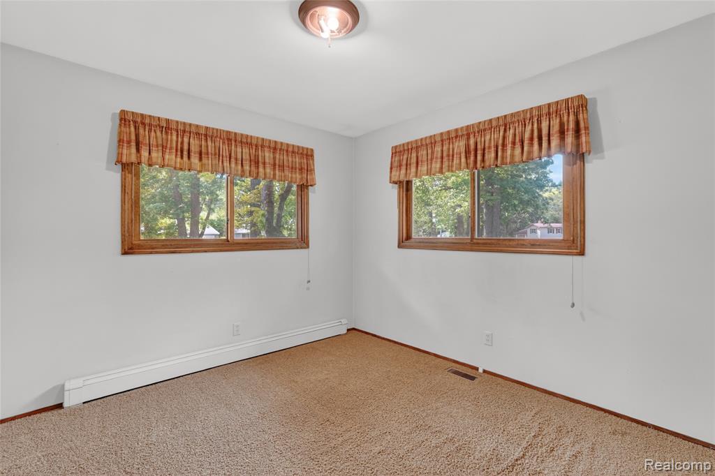 8668 Cooley Beach Drive, White Lake, MI — Photo 33