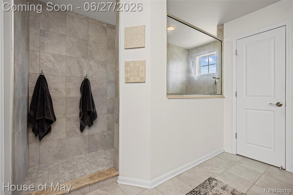 5830 Waycroft Court, Commerce Twp, MI 48382 — Photo 37