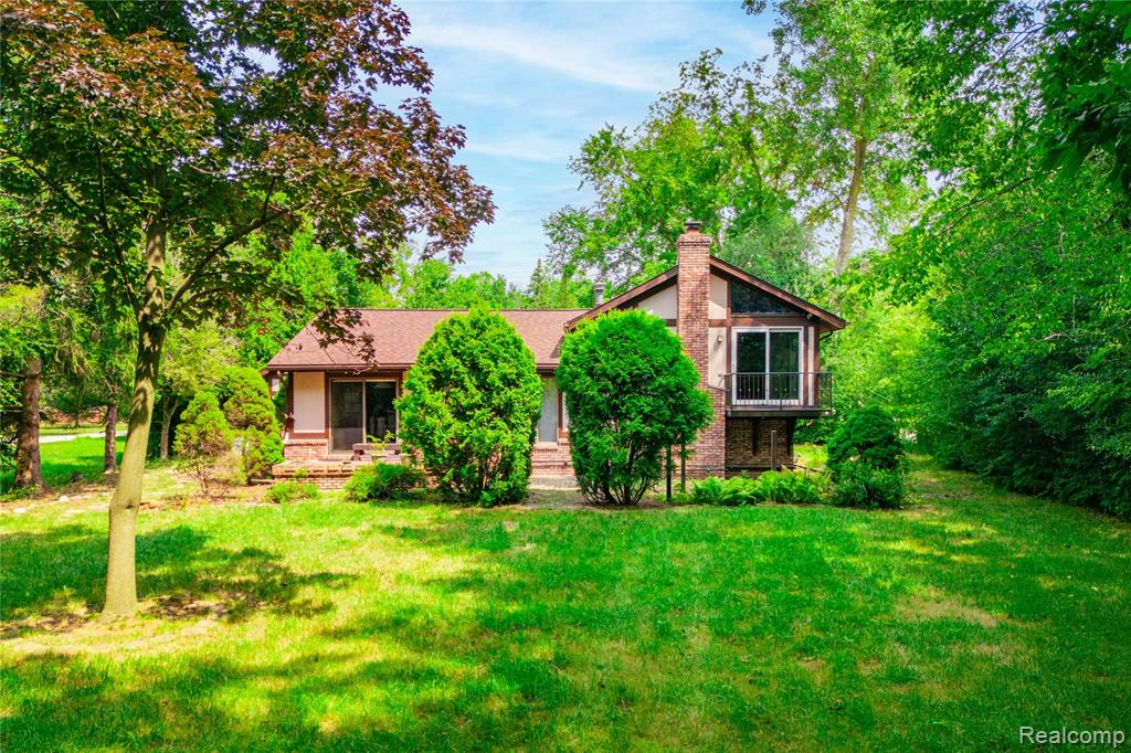 8511 Bridge Road, Grosse Ile, MI 48138 — Photo 4