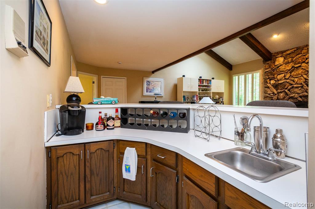 5423 HAUSER Way, West Bloomfield, MI 48323 — Photo 14