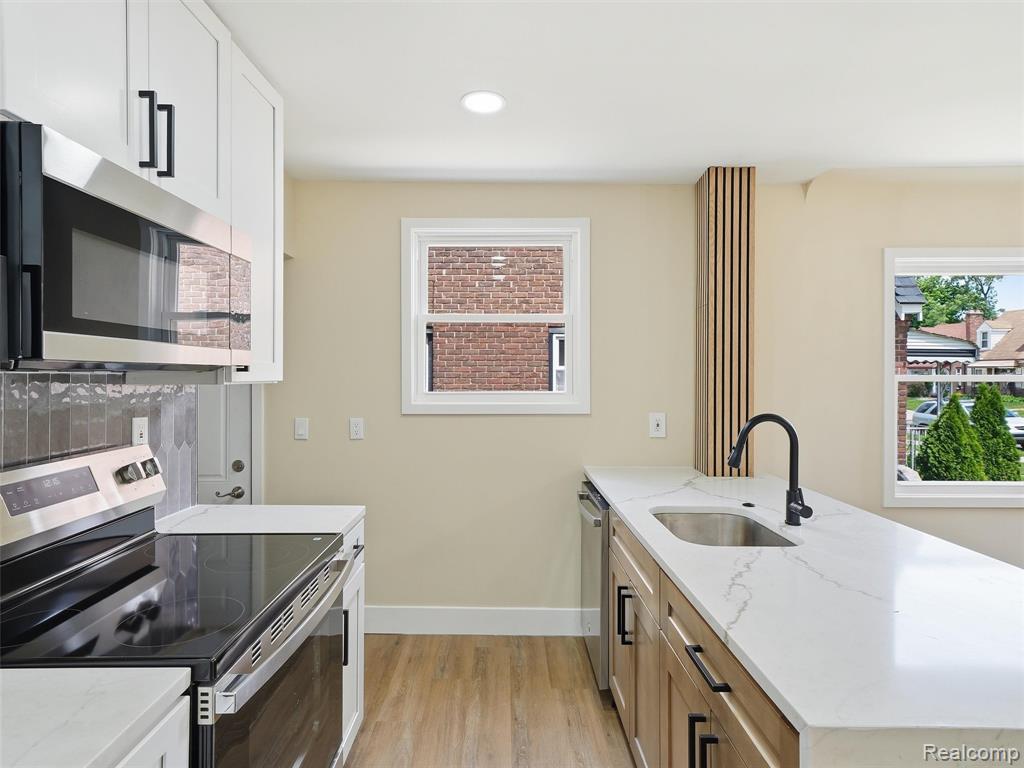 16835 Lesure Street, Detroit, MI 48235 — Photo 13