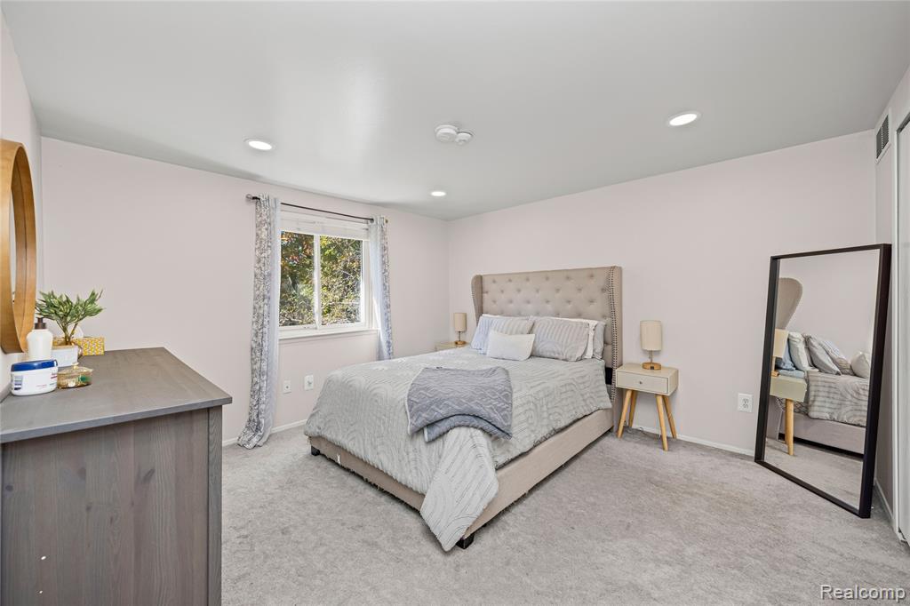 1945 W Franklin Drive, Canton, MI 48187 — Photo 25