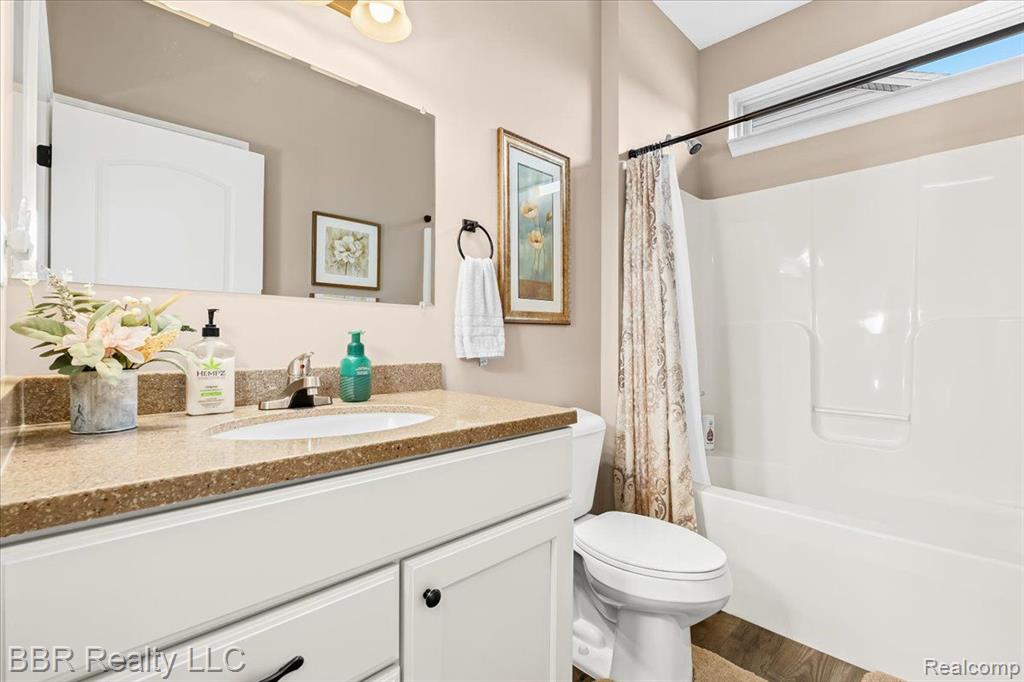 5933 PURPLE MARTIN Drive, South Rockwood, MI — Photo 17