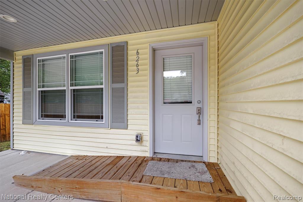 6263 Marywood Avenue, Lansing, MI 48911 — Photo 3