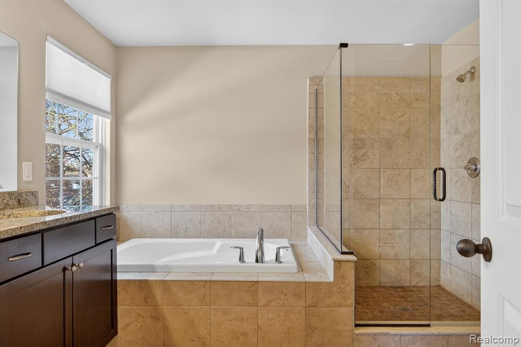 4241 Tonawanda Avenue, Royal Oak, MI 48073 — Photo 38