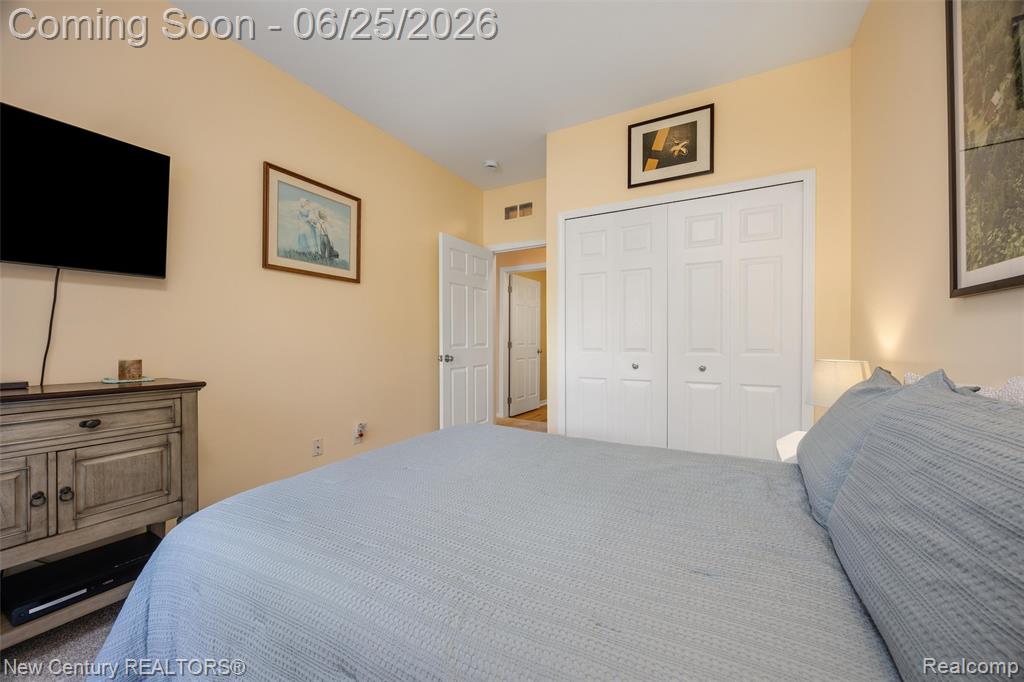 618 Belmonte Drive, A, Waterford, MI 48328 — Photo 3