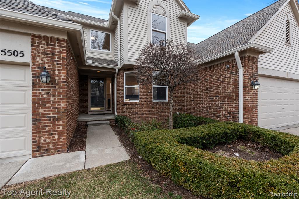 45505 Limerick Drive, Macomb, MI 48044 — Photo 6