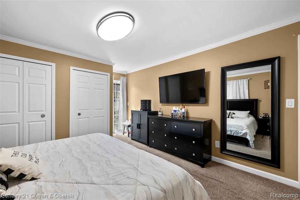 26331 Hass Street, Dearborn Heights, MI 48127 — Photo 20