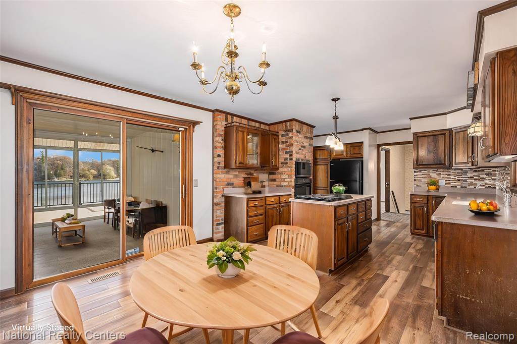 9494 Sashabaw Road, Clarkston, MI 48348 — Photo 12